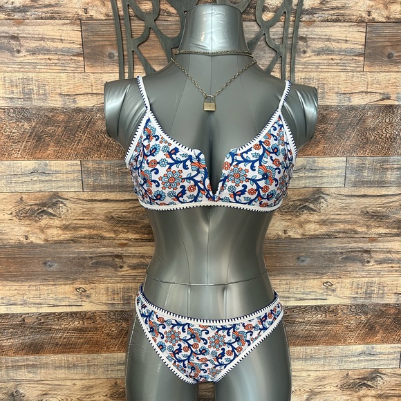 Buyma BIKINI BITH SIZE SMALL NWOT - Picture 1 of 2